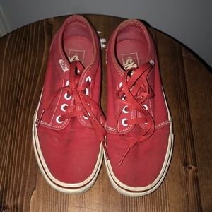 Red Vans (Men’s 6- Women’s 7.5)